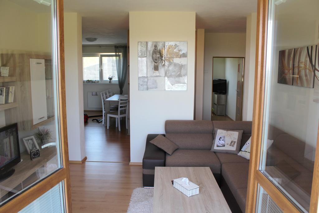 Pine Wood Apartment Vyšné Ružbachy Δωμάτιο φωτογραφία